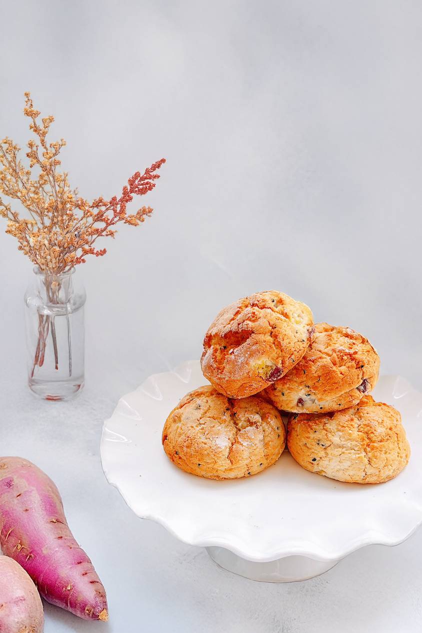 さつまいもとゴマのスコーン